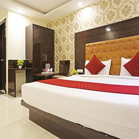 Iconic Inn Near Delhi Igi Airport New Delhi Exterior foto