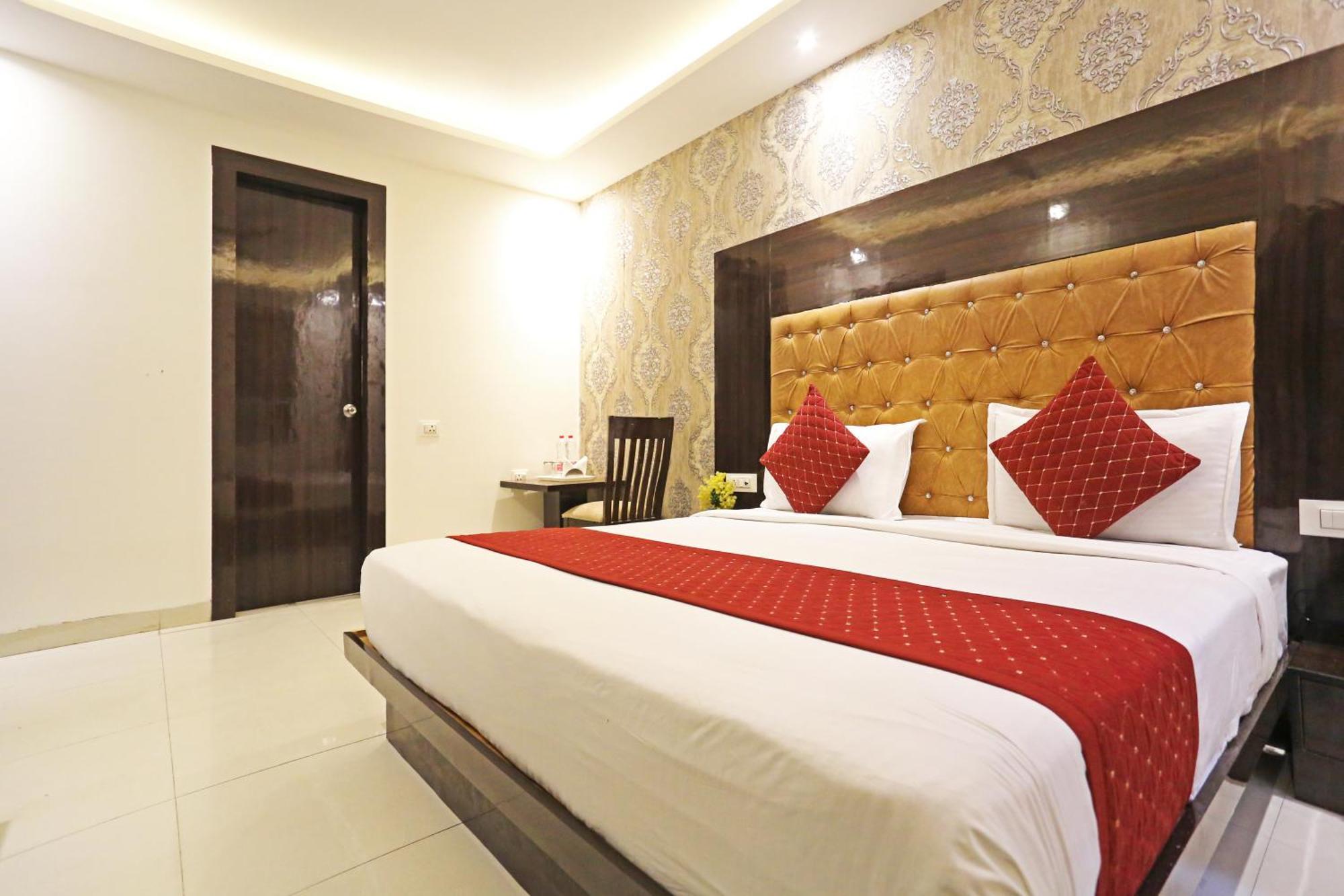 Iconic Inn Near Delhi Igi Airport New Delhi Exterior foto