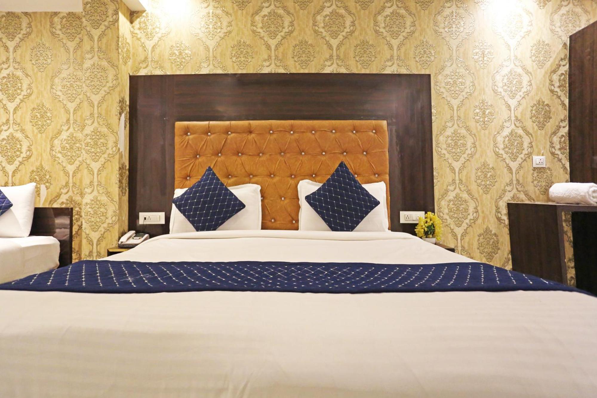 Iconic Inn Near Delhi Igi Airport New Delhi Exterior foto