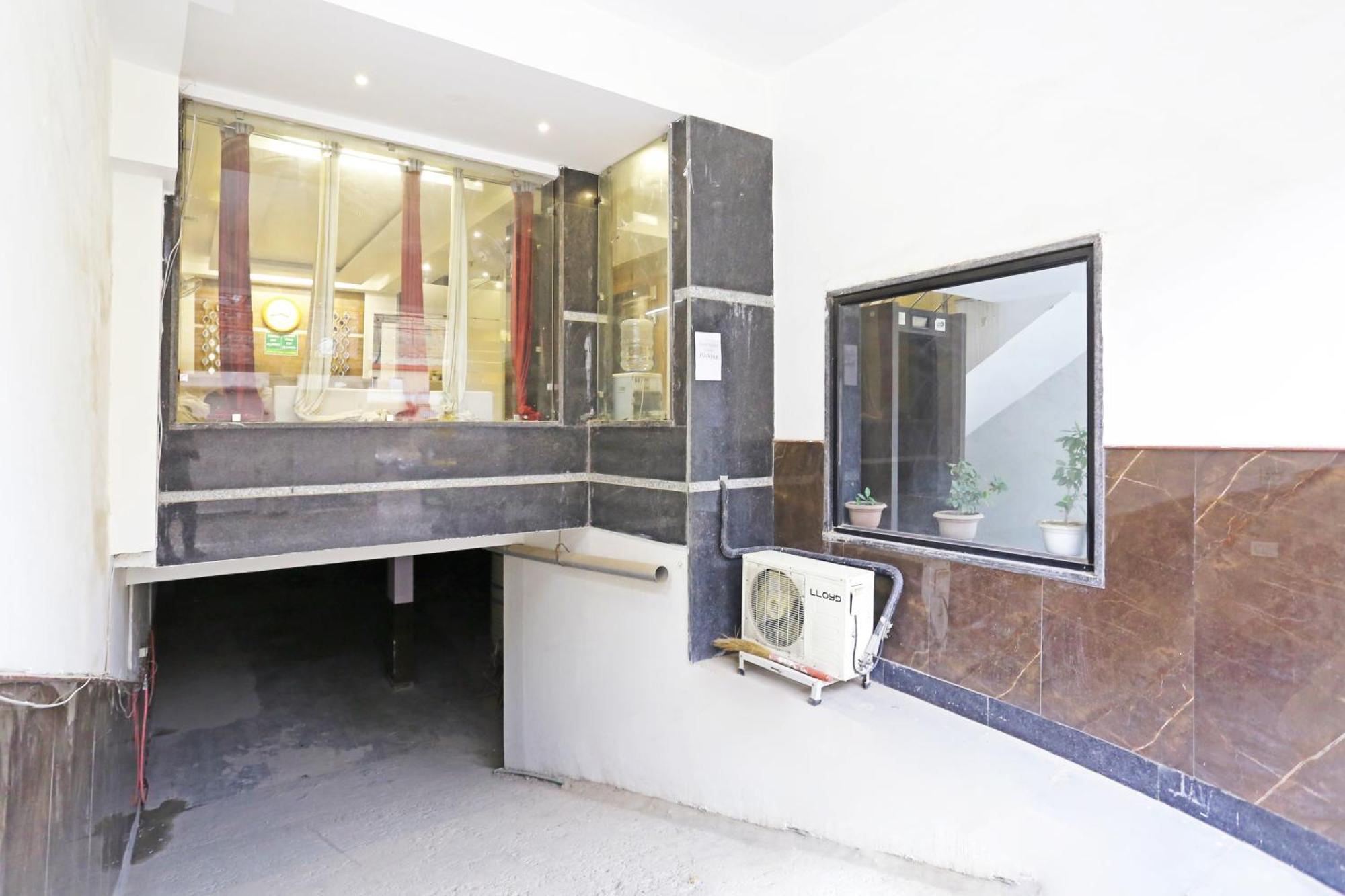 Iconic Inn Near Delhi Igi Airport New Delhi Exterior foto